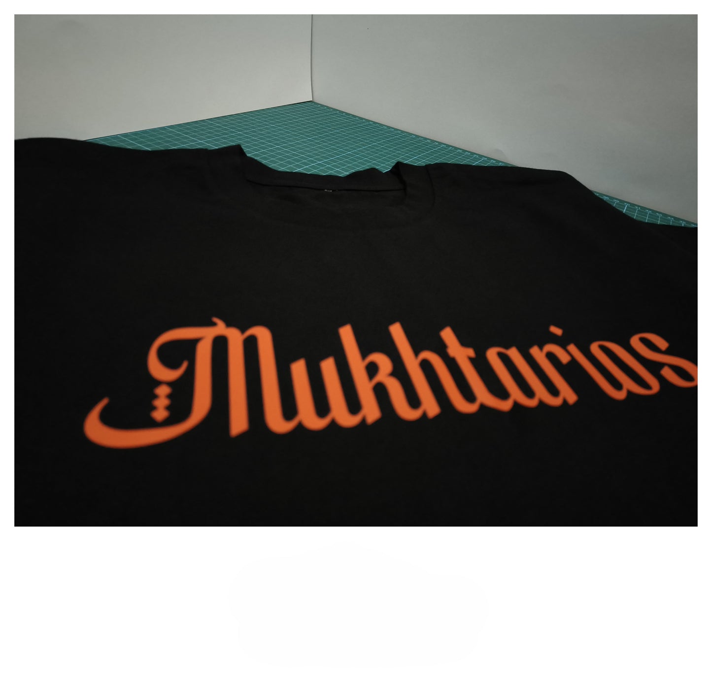 Classic Minus Tee Black